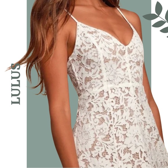 Lulus White Lace Halter Dressa Nude Lining Asymmetrical Cut Size Small - Picture 4 of 12